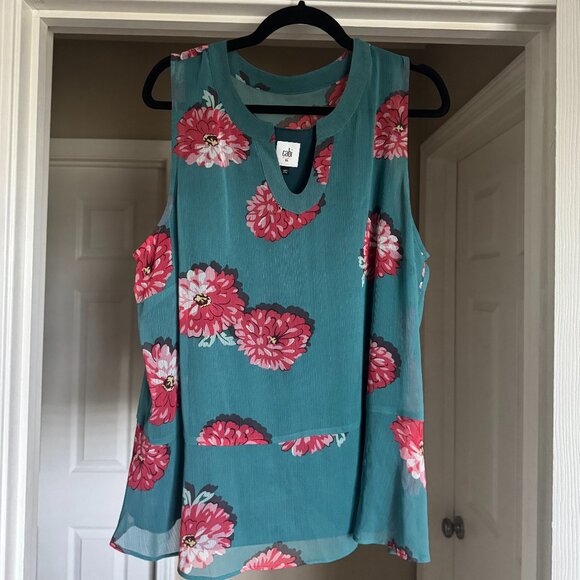 Cabi Blushing Floral Top - Picture 2 of 5
